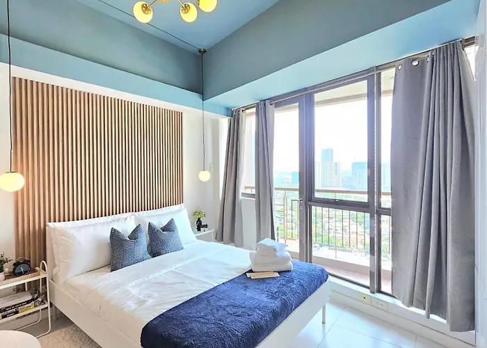 Cool With Balcony At Kl 4*